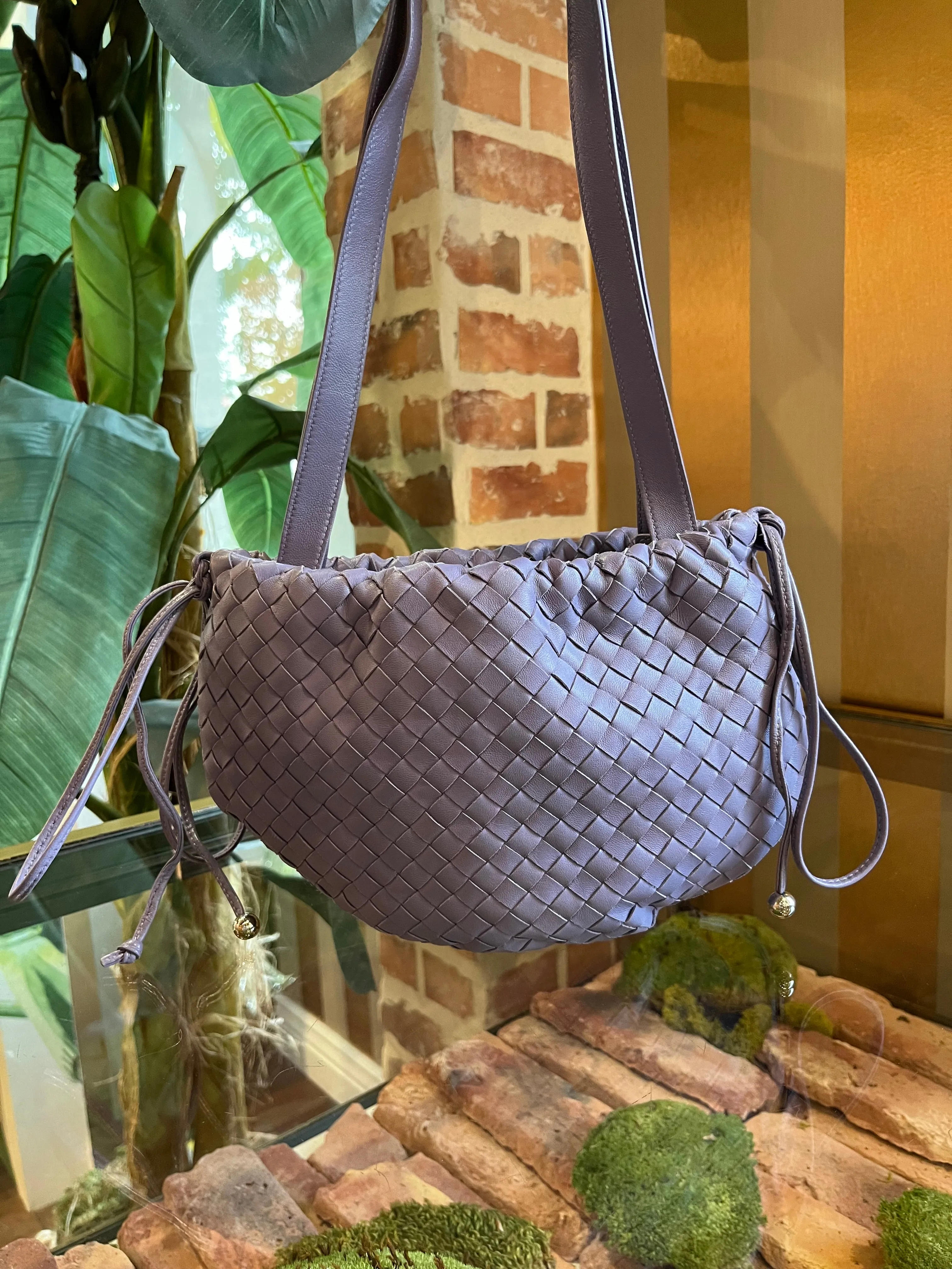 BOTTEGA VENETA Purple Intrecciato Bulb Shoulder Bag