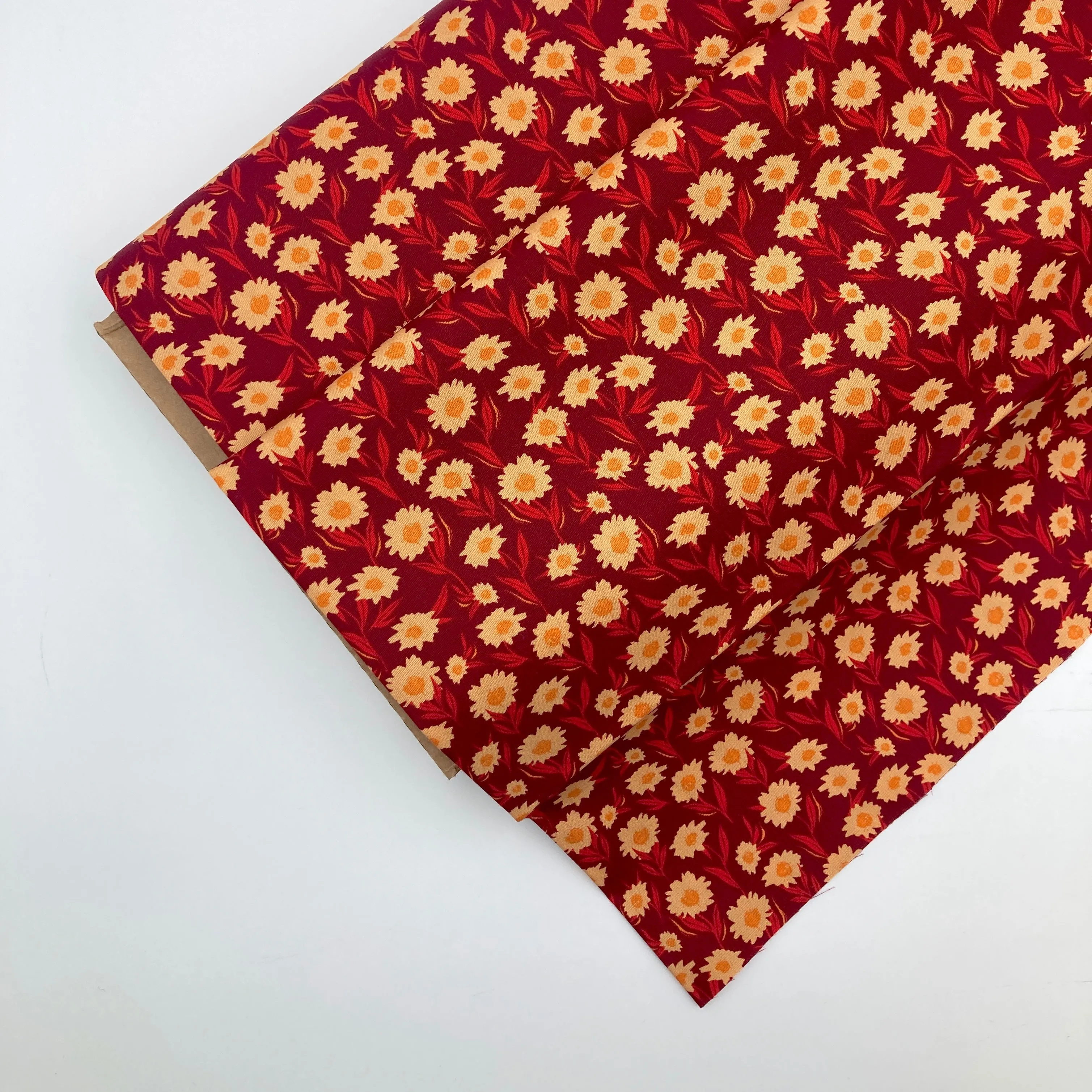 Bountiful Daisies, Cherry | Season & Spice | Quilting Cotton