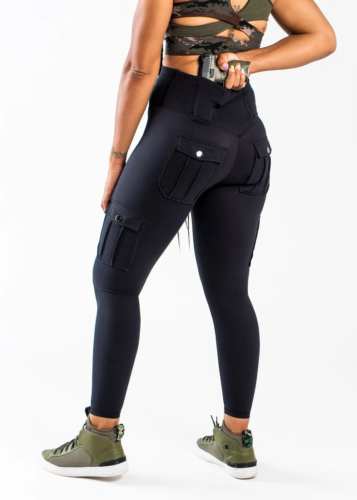 Concealed Carry Leggings With Tactical Pockets | Black