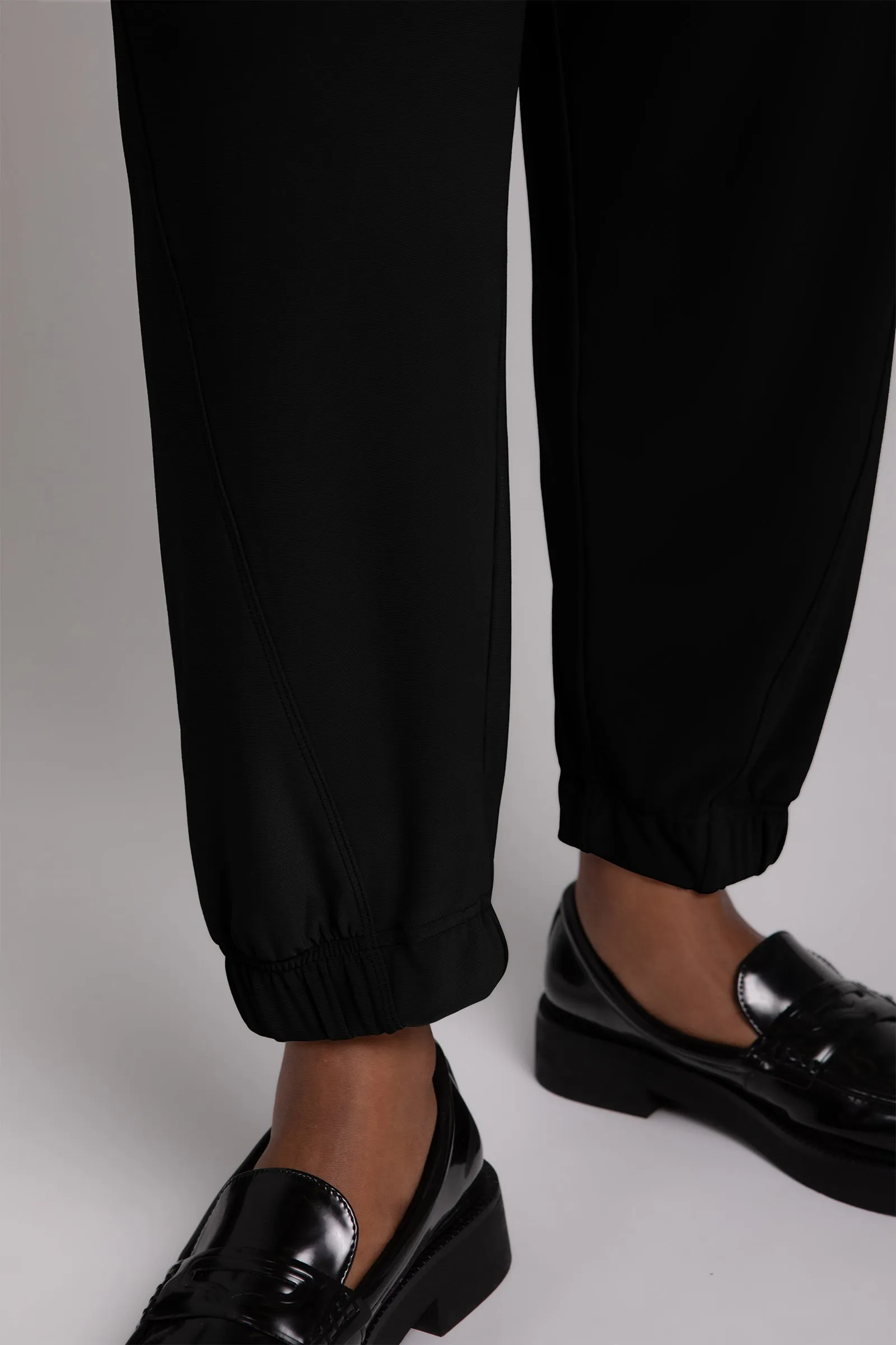 Half Cuff Jogger Pant | Black