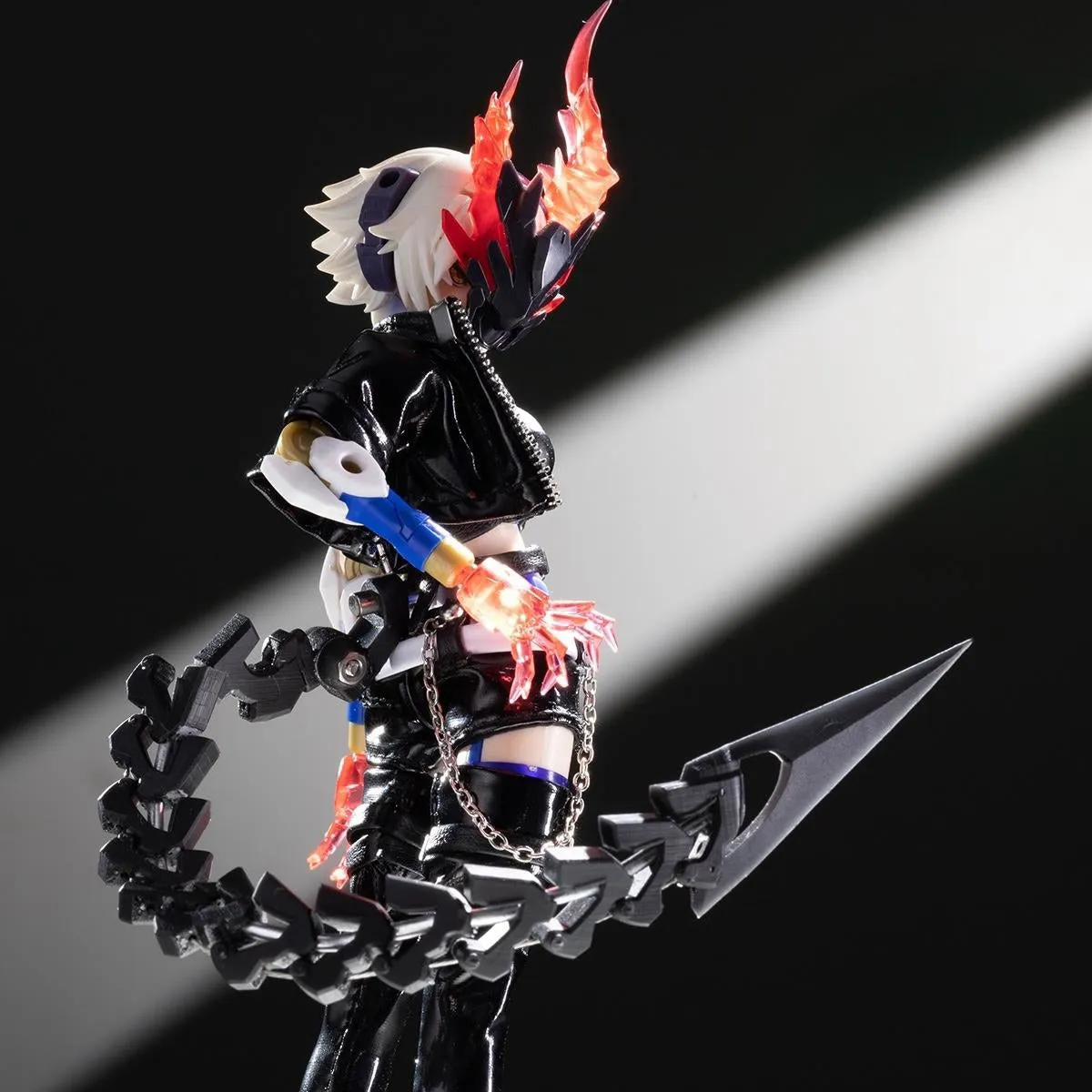 HiPlay 1/12 Scale Action Figure Accessory: Blade Tail Model for 6-Inch Miniature Collectible Figure GK-008