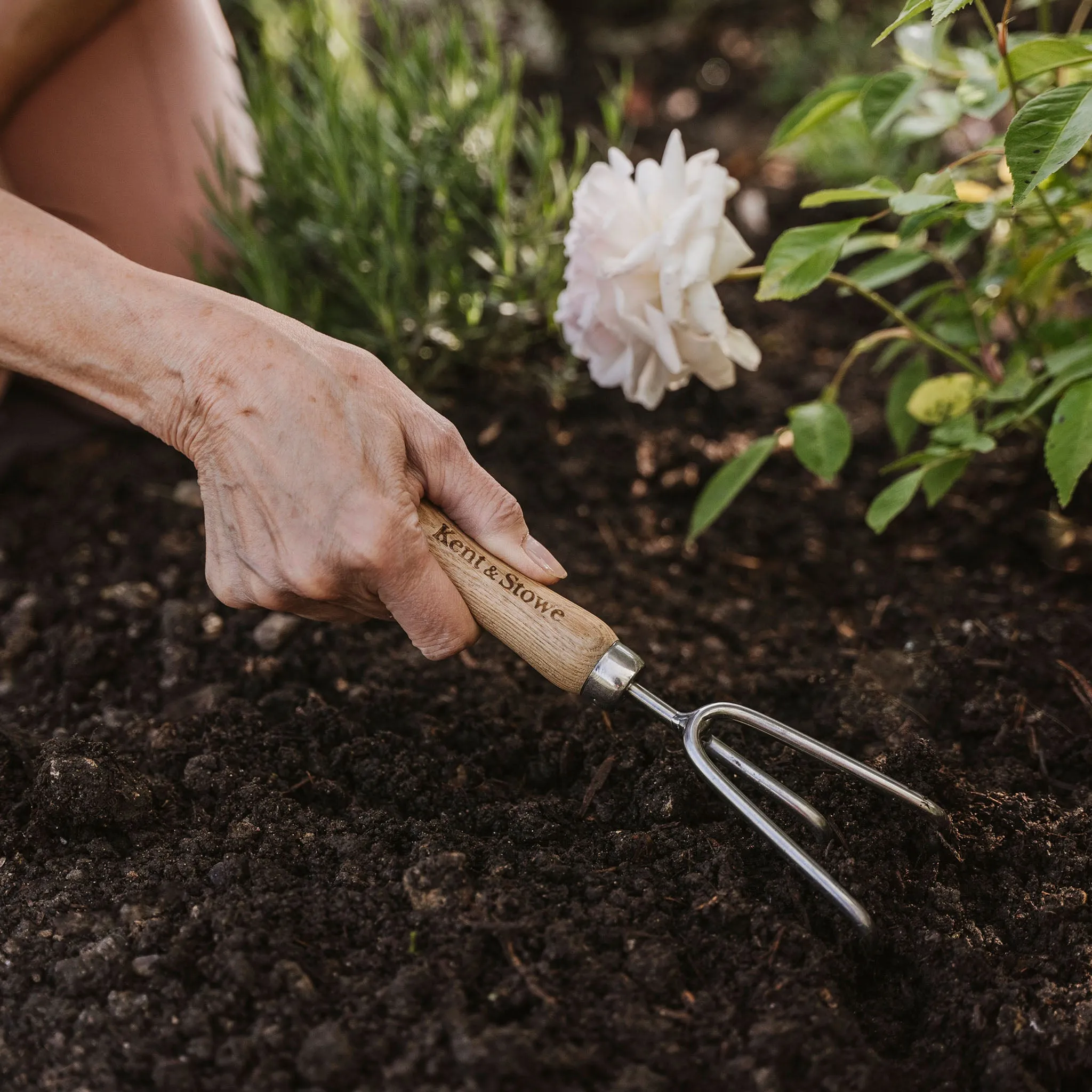 Kent & Stowe Garden Life Stainless Steel Hand Cultivator