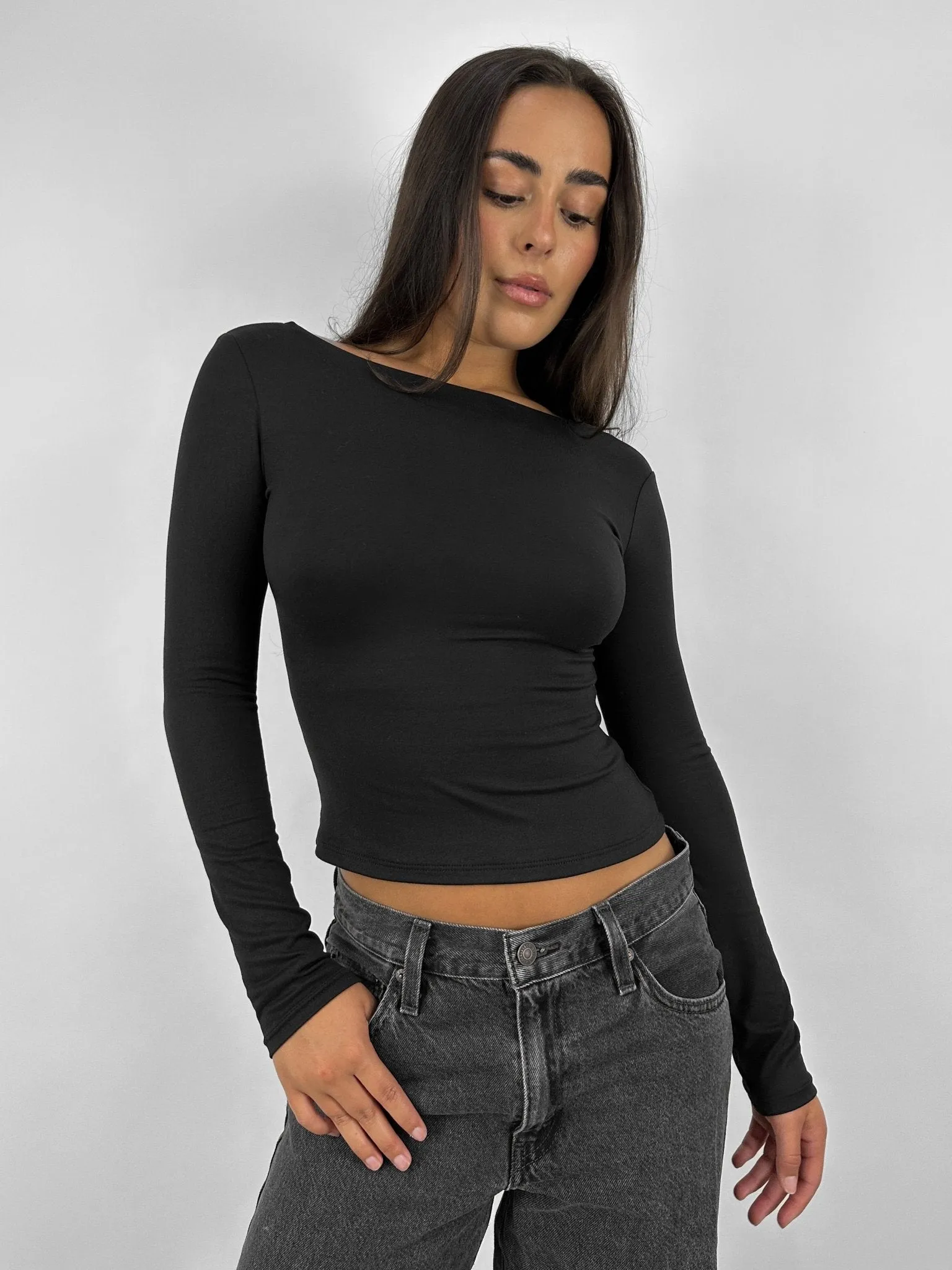 Low Back Classic Long Sleeve Tee