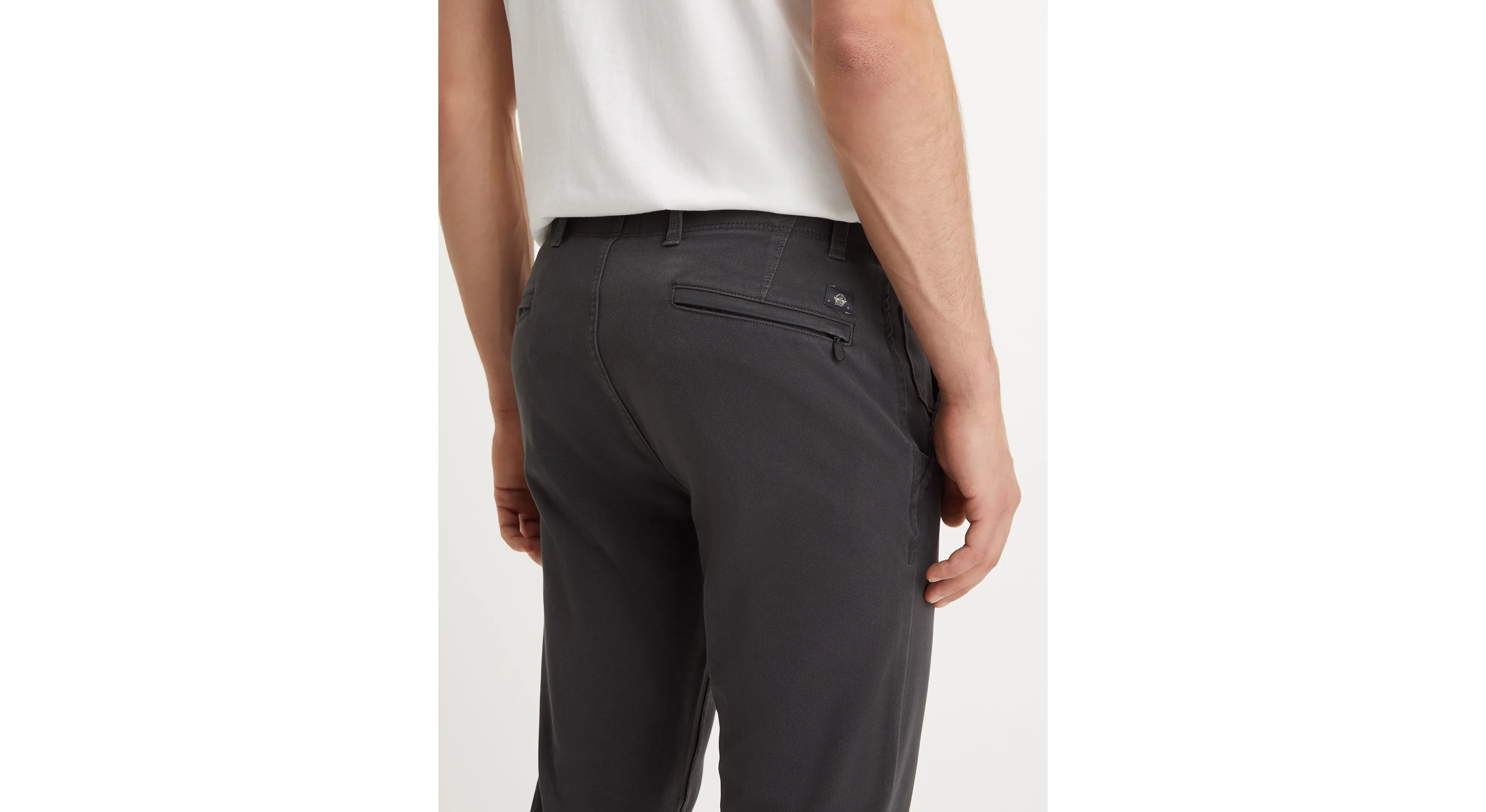 Men's Skinny Fit Smart 360 Flex Alpha Khaki Pants